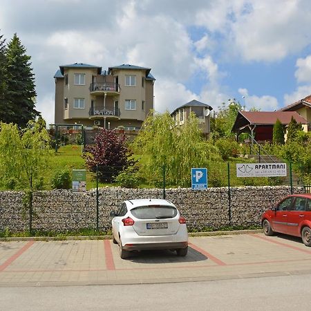 Apartments Vila Vrdnik Exteriör bild